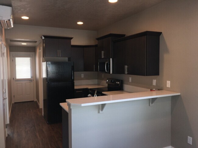 Foto del edificio - 1575 NE Rumgay Ln