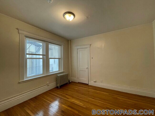 Foto del edificio - 1111 Beacon St