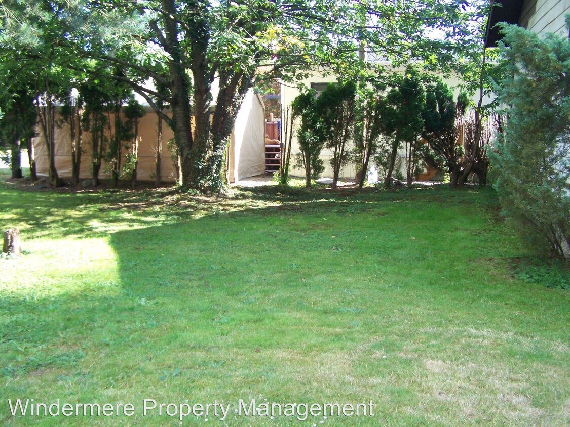 Building Photo - 2 br, 1 bath House - 5041 Alder St