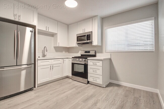 Foto del edificio - 4341 Hamilton St