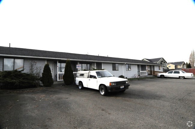 Foto del edificio - 222-224 Hawthorne Ave S