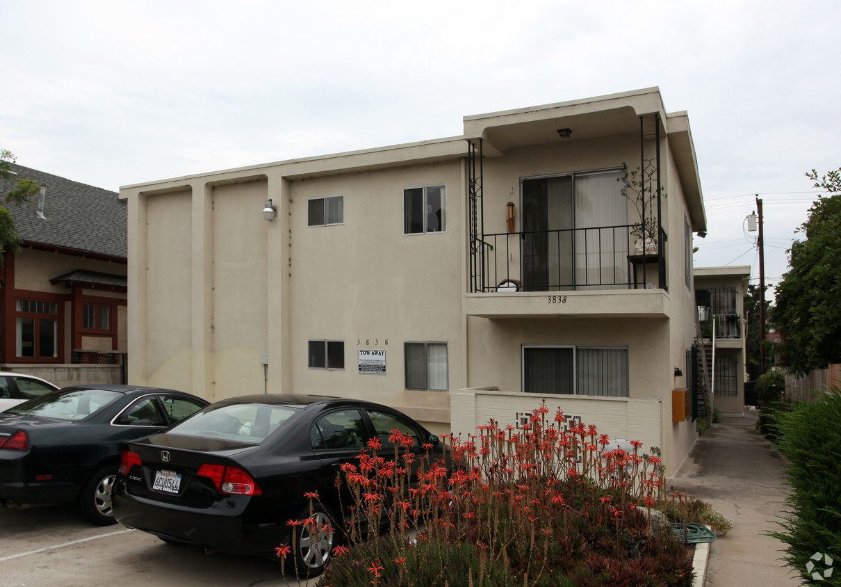Primary Photo - 3838 1st Ave