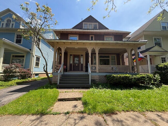 Foto del edificio - Upper Monroe Neighborhood