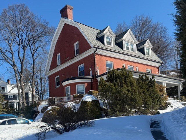 Foto del edificio - 81 Church St