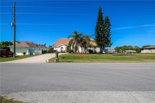 9317 St Paul Dr photo'