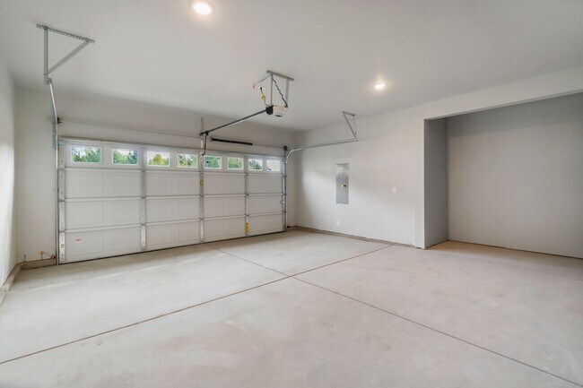 Foto del edificio - 11727-11727 4th Ave E