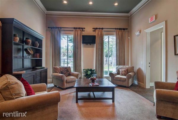 Foto del edificio - 23405 W Fernhurst Dr