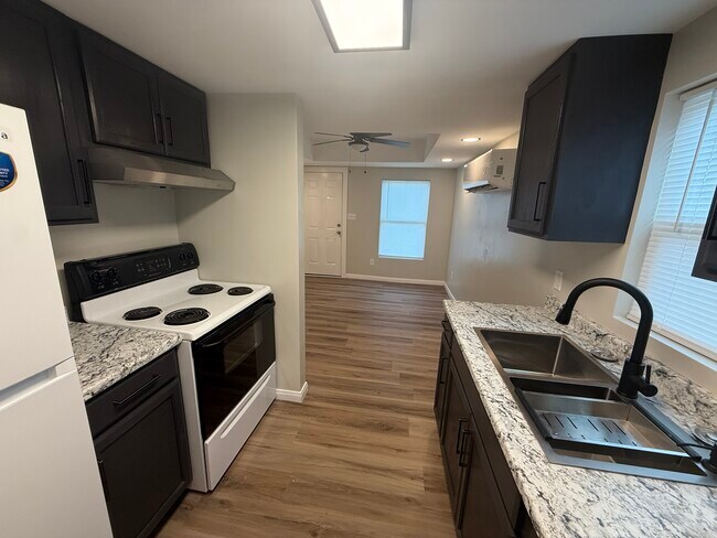 Foto del edificio - 5442 Nelson Ln