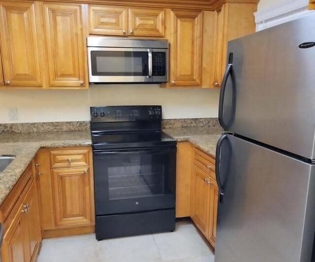 Primary Photo - 1442 Lake Crystal Dr