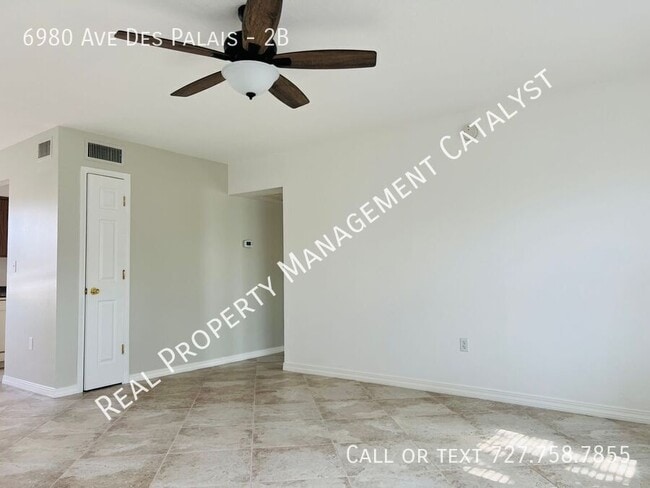 Building Photo - 6980 Avenue Des Palais