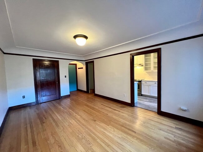 Building Photo - Garden Court Condominium - Capitol Hill