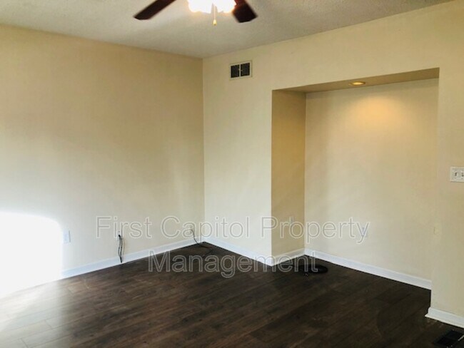 Foto del edificio - 711 N George St