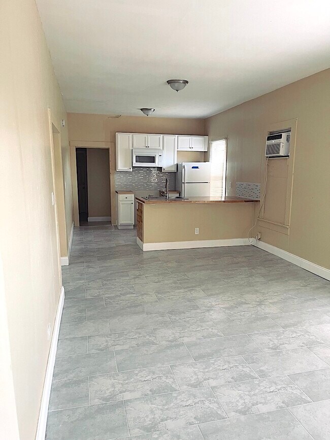 Open living area - 1703 N 15th St