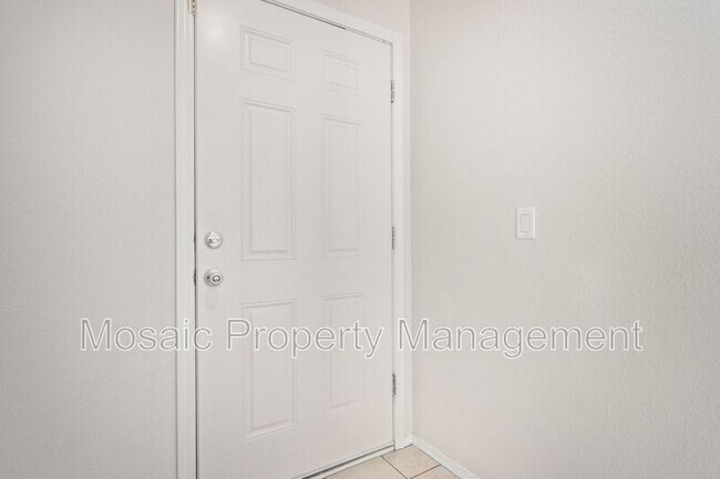 Foto del edificio - 5400 S Hardy Dr