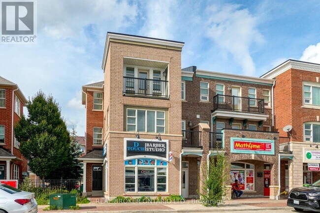 Photo du bâtiment - 64 Commuter Dr