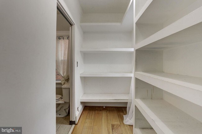 Foto del edificio - 1423 W St NW