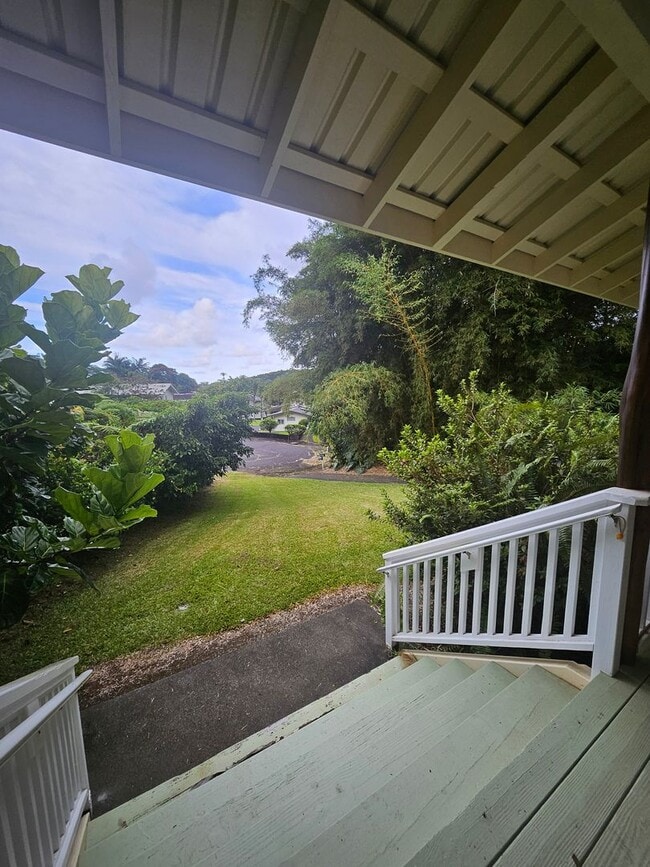 Building Photo - Beautiful 3 Bedroom Home in Upper Kaumana