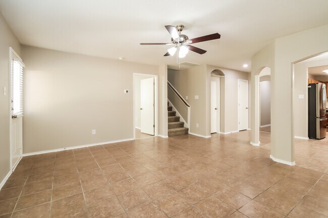 Foto del edificio - 10005 Sterling Pl Dr