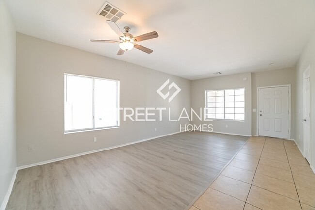 Building Photo - REDUCED-Spacious 5 bedroom home in Tolleson!