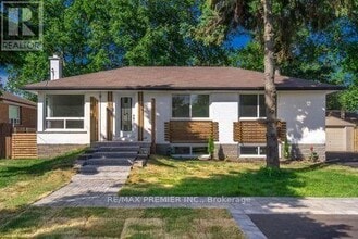 Building Photo - 540 Third Line