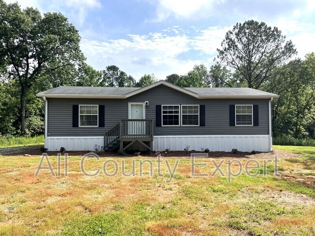 Photo - 327 Reavis Mountain Rd House