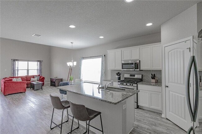 Building Photo - 1506 Autumn Sage Way