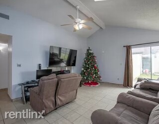 Building Photo - 3 br, 2 bath House - 2782 N Dewey Ave