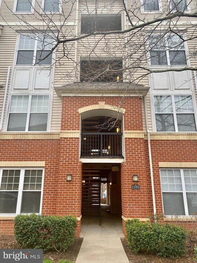 Primary Photo - 11351 Aristotle Dr