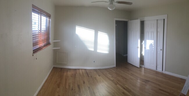 Foto del edificio - 2739 S Knox Ct