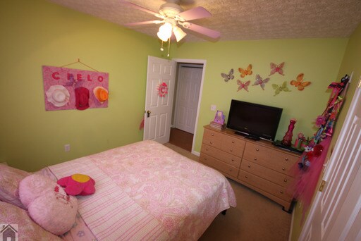 Building Photo - 158 Bosa Dr