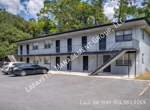 Building Photo - 2862 W 1st St