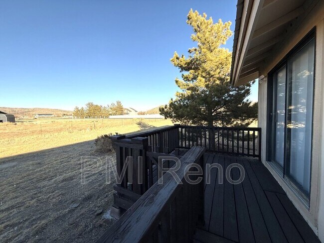 Foto del edificio - 10635 Red Pine Rd