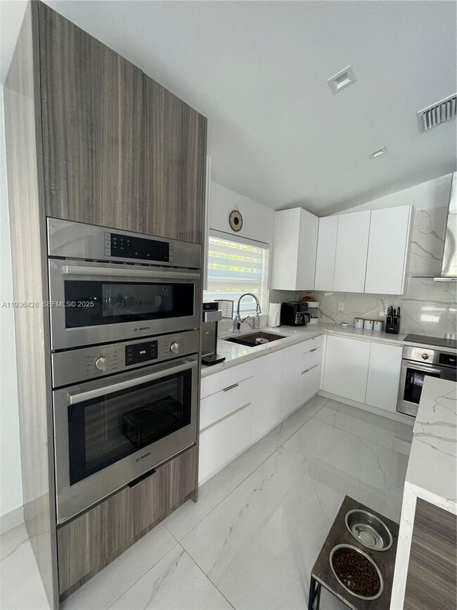 Photo - 3315 SW 49th St House