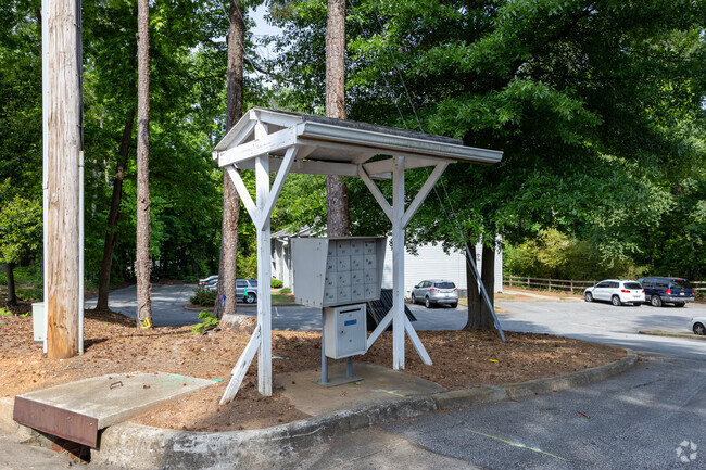 Buzones de correo - Roswell Oaks