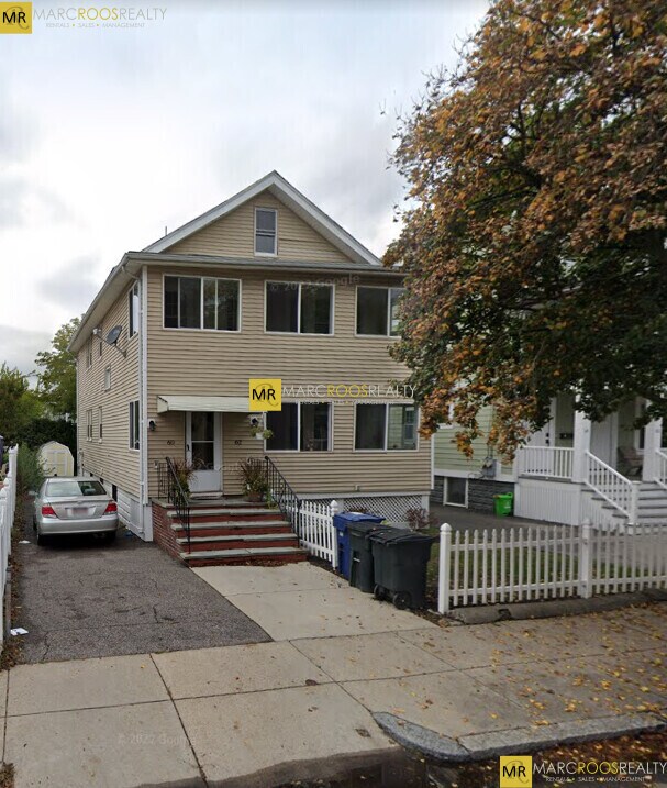 Building Photo - 60 Litchfield St