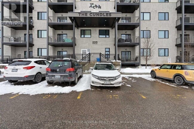 Building Photo - 295 Cundles Rd E