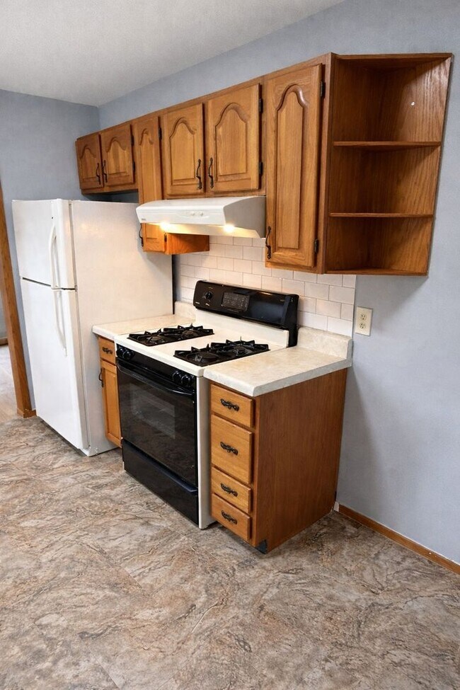 Foto del edificio - 3 Bed 1 Bath Single Family Home in Gary!