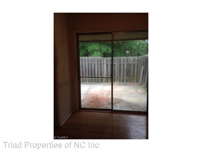 Building Photo - 2 br, 1 bath House - 2719 Reynolds Park Rd.