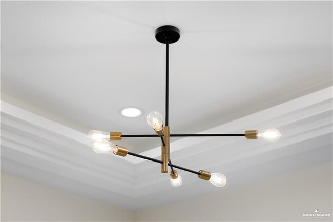 Building Photo - 11 Frankie Ave