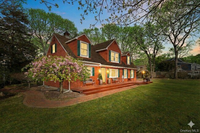 Foto del edificio - 79 E Tiana Rd