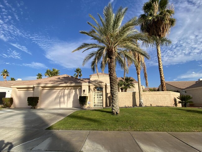 Building Photo - 45450 Desert Fox Dr