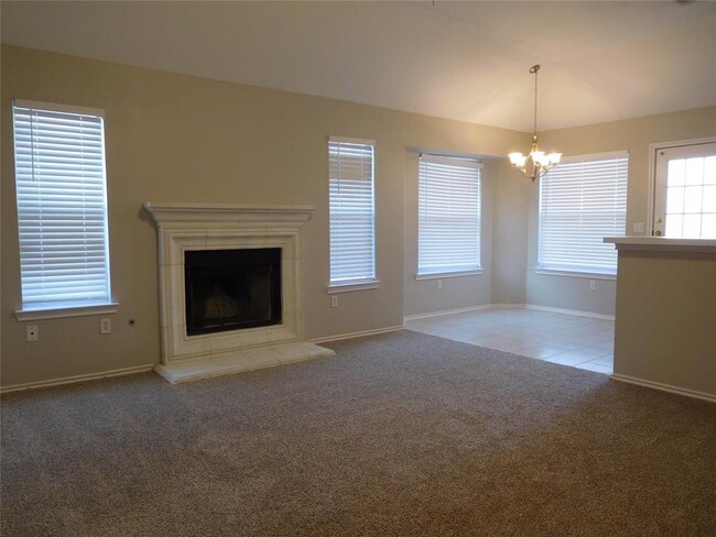 Foto del edificio - 1507 Cindy Ct