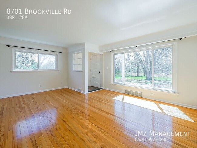 Building Photo - 8701 Brookville Rd