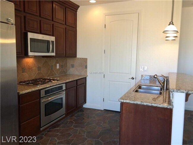 Building Photo - 1230 Calcione Dr