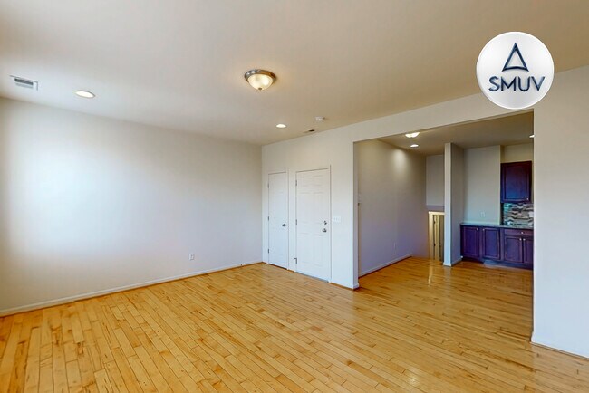 Foto del edificio - 226 N Carey St