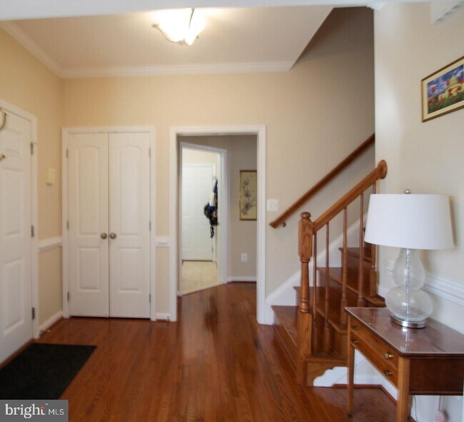 Building Photo - 130 Madison St