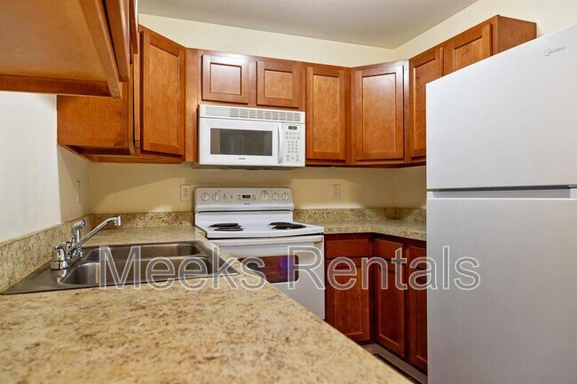 Foto del edificio - 19534 Midland Trail