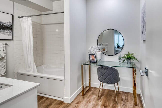 Photo du bâtiment - The Heights at Trinity Hills