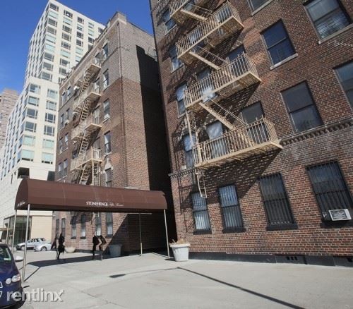 Building Photo - 1274 5th Ave