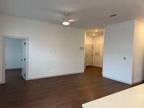 B3 Floorplan 1st floor - Ironwood on North Salem